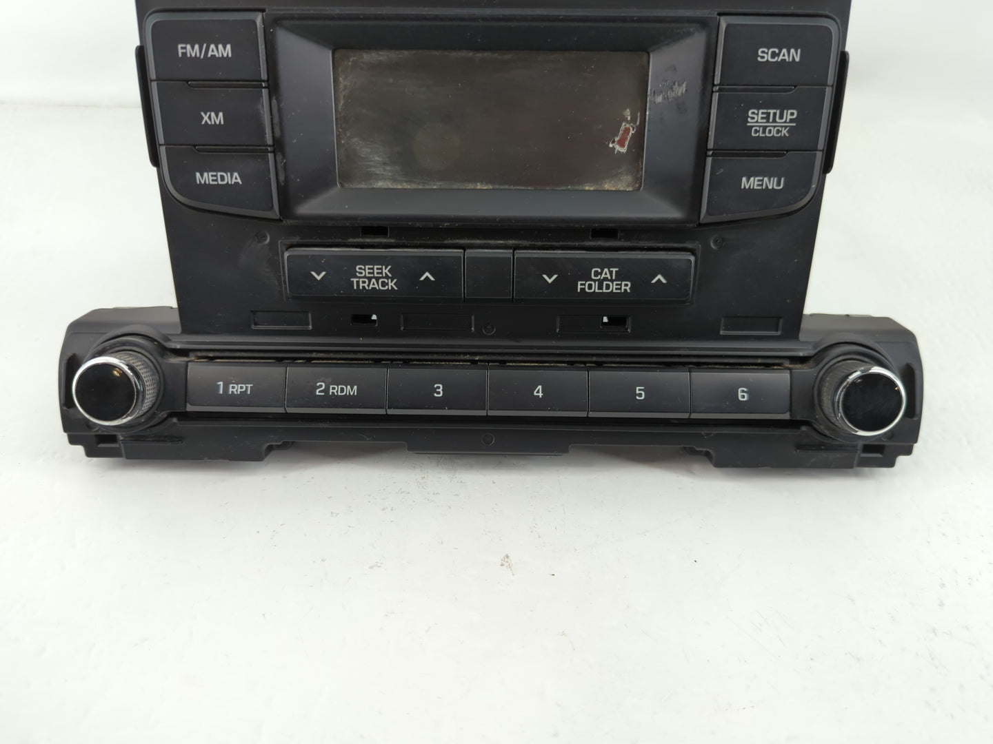 2017-2018 Hyundai Elantra Radio AM FM Cd Player Receiver Replacement P/N:96170-F2100UAT Fits Fits 2017 2018 OEM Used Auto Parts - Oemusedautoparts1.com