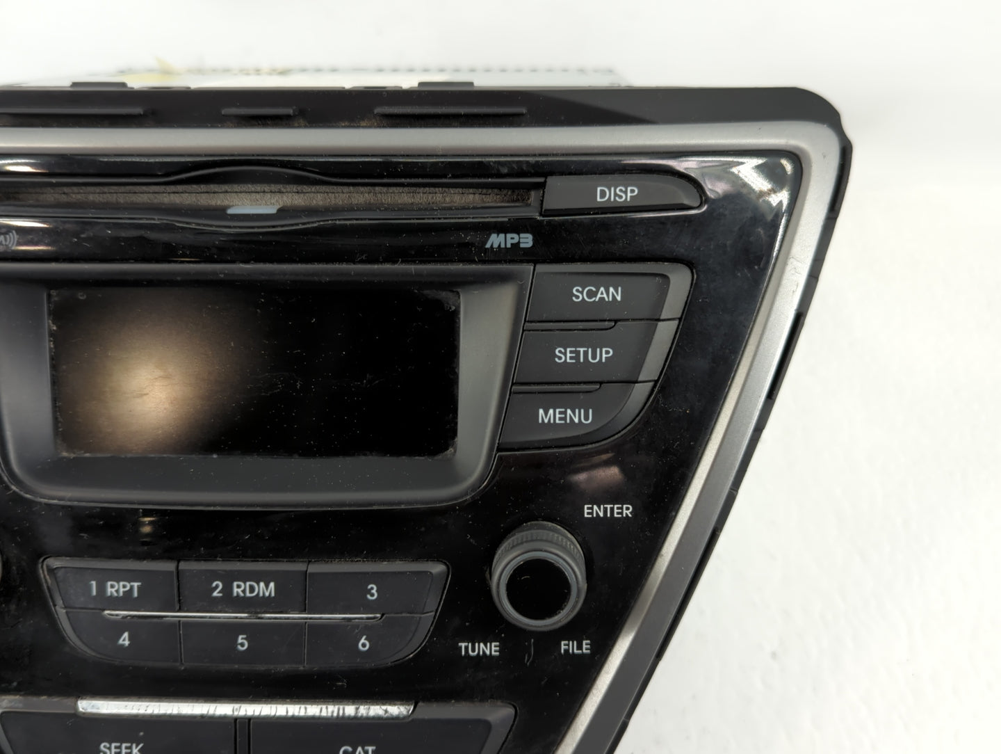 2014-2016 Hyundai Elantra Radio AM FM Cd Player Receiver Replacement P/N:96170-3X156GU Fits Fits 2014 2015 2016 OEM Used Auto Parts - Oemusedautoparts1.com