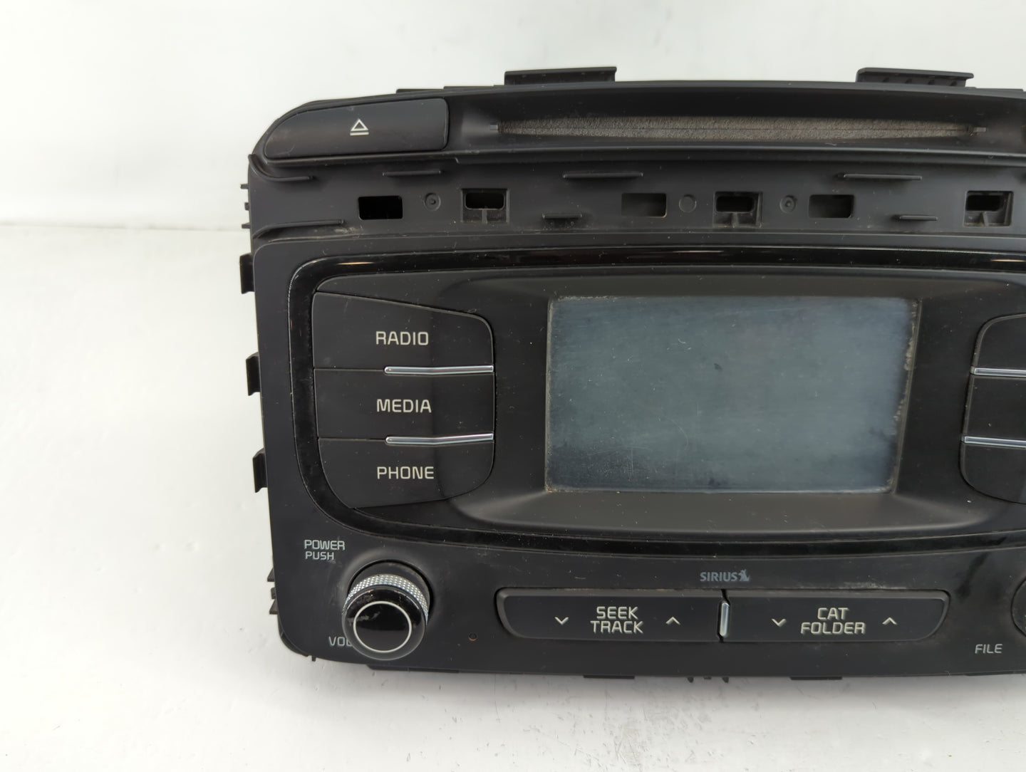 2016-2018 Kia Sorento Radio AM FM Cd Player Receiver Replacement P/N:96180-C6000WK Fits Fits 2016 2017 2018 OEM Used Auto Parts - Oemusedautoparts1.com