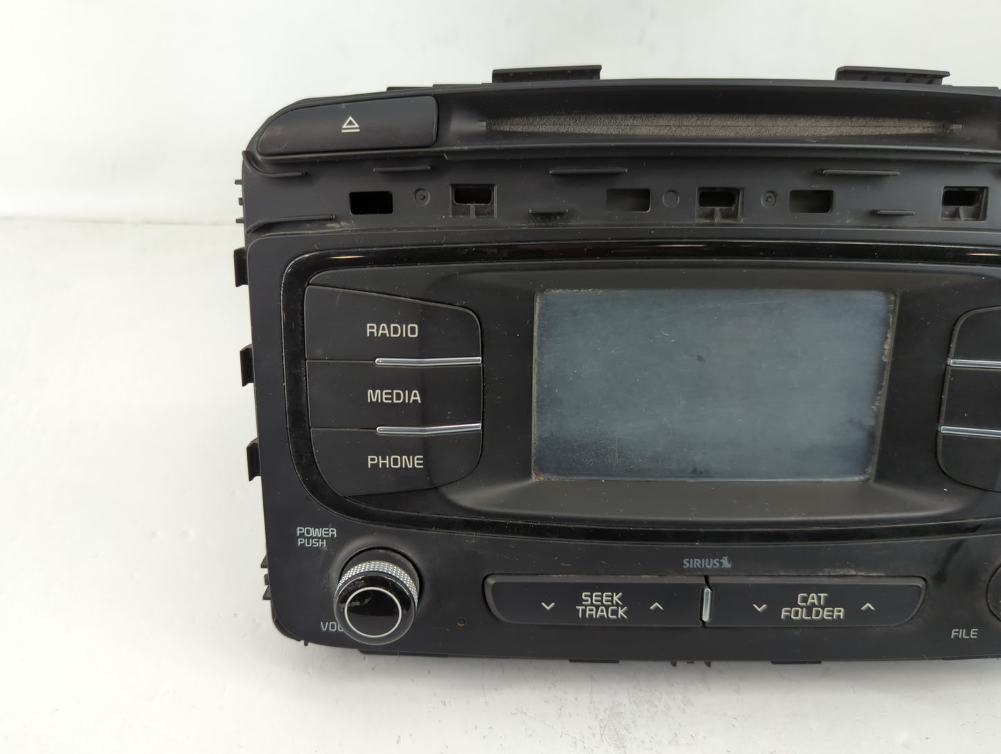 2016-2018 Kia Sorento Radio AM FM Cd Player Receiver Replacement P/N:96180-C6000WK Fits Fits 2016 2017 2018 OEM Used Auto Parts - Oemusedautoparts1.com