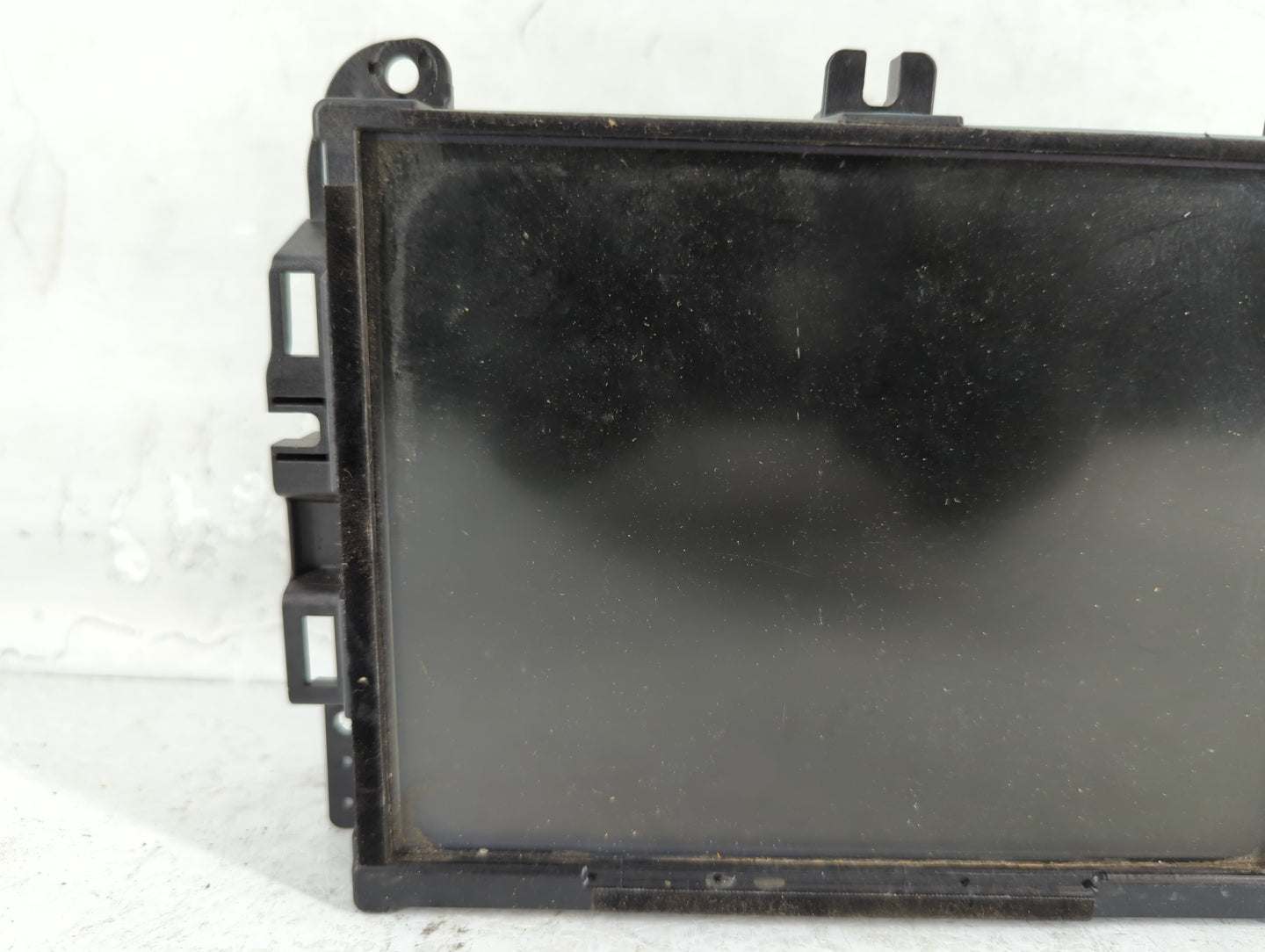 2016 Dodge Durango Radio AM FM Cd Player Receiver Replacement P/N:68258380AF Fits OEM Used Auto Parts - Oemusedautoparts1.com