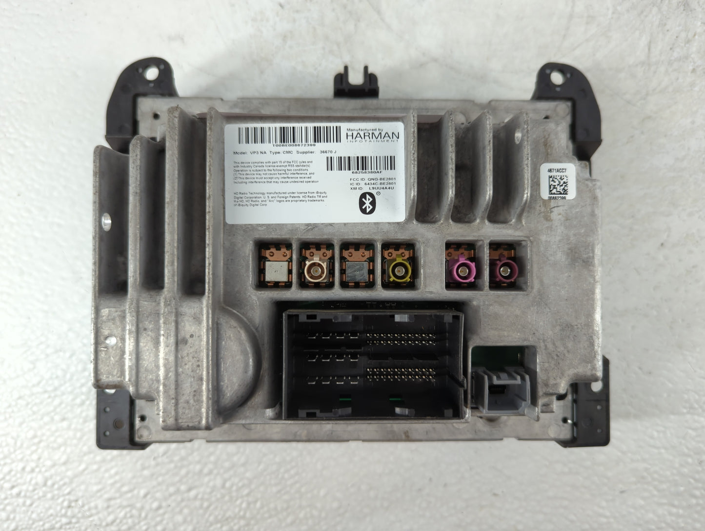 2016 Dodge Durango Radio AM FM Cd Player Receiver Replacement P/N:68258380AF Fits OEM Used Auto Parts - Oemusedautoparts1.com