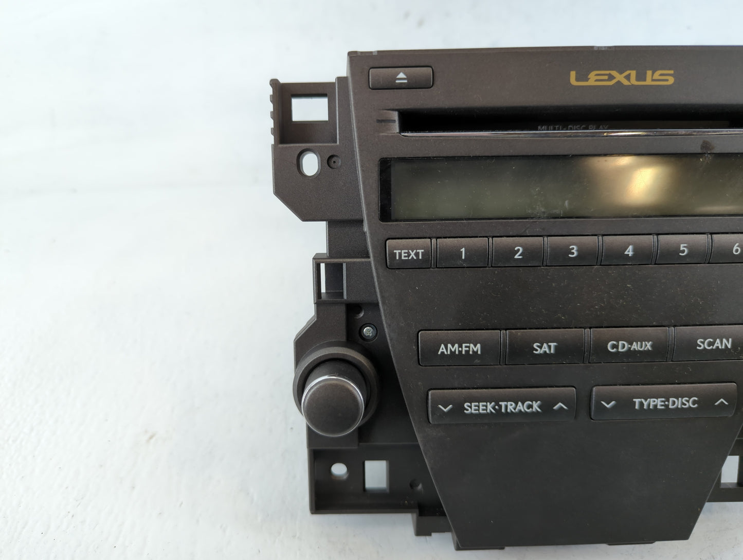 2010-2012 Lexus Es350 Radio AM FM Cd Player Receiver Replacement P/N:86120-33E40 Fits Fits 2010 2011 2012 OEM Used Auto Parts - Oemusedautoparts1.com