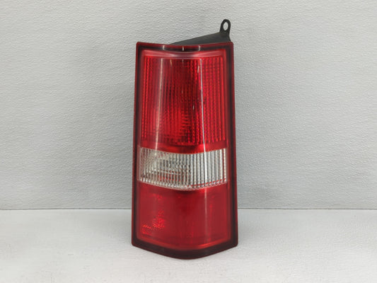 2003-2019 Gmc Savana 2500 Tail Light Assembly Passenger Right OEM P/N:20338320 Fits OEM Used Auto Parts - Oemusedautoparts1.com