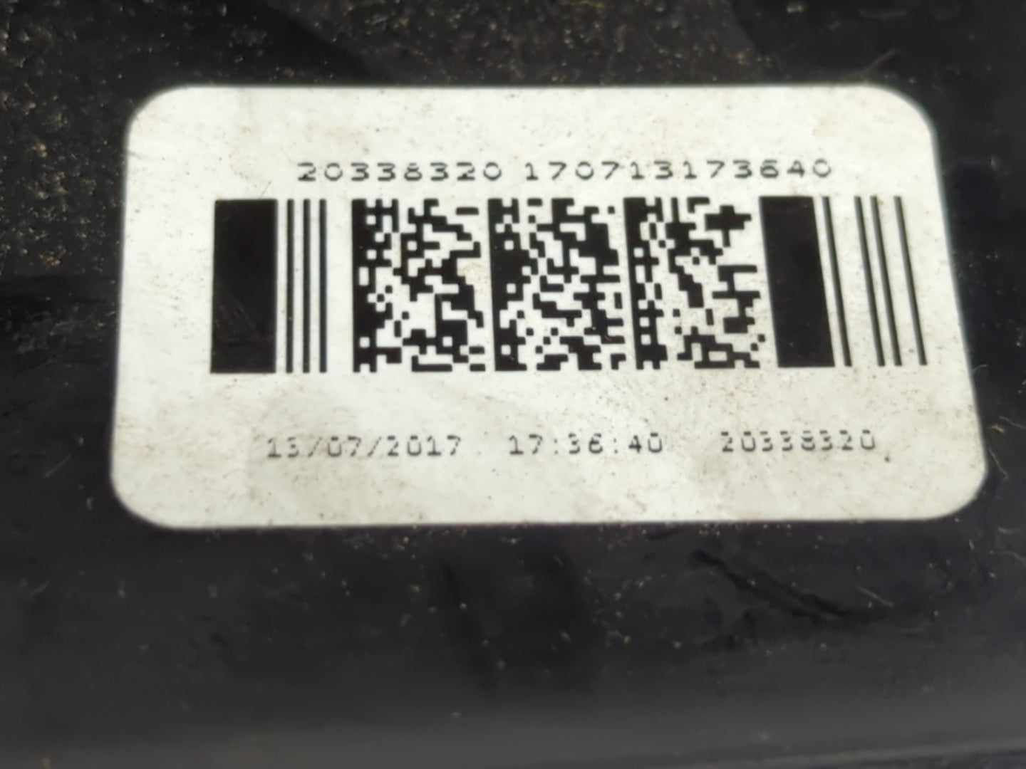 2003-2019 Gmc Savana 2500 Tail Light Assembly Passenger Right OEM P/N:20338320 Fits OEM Used Auto Parts - Oemusedautoparts1.com