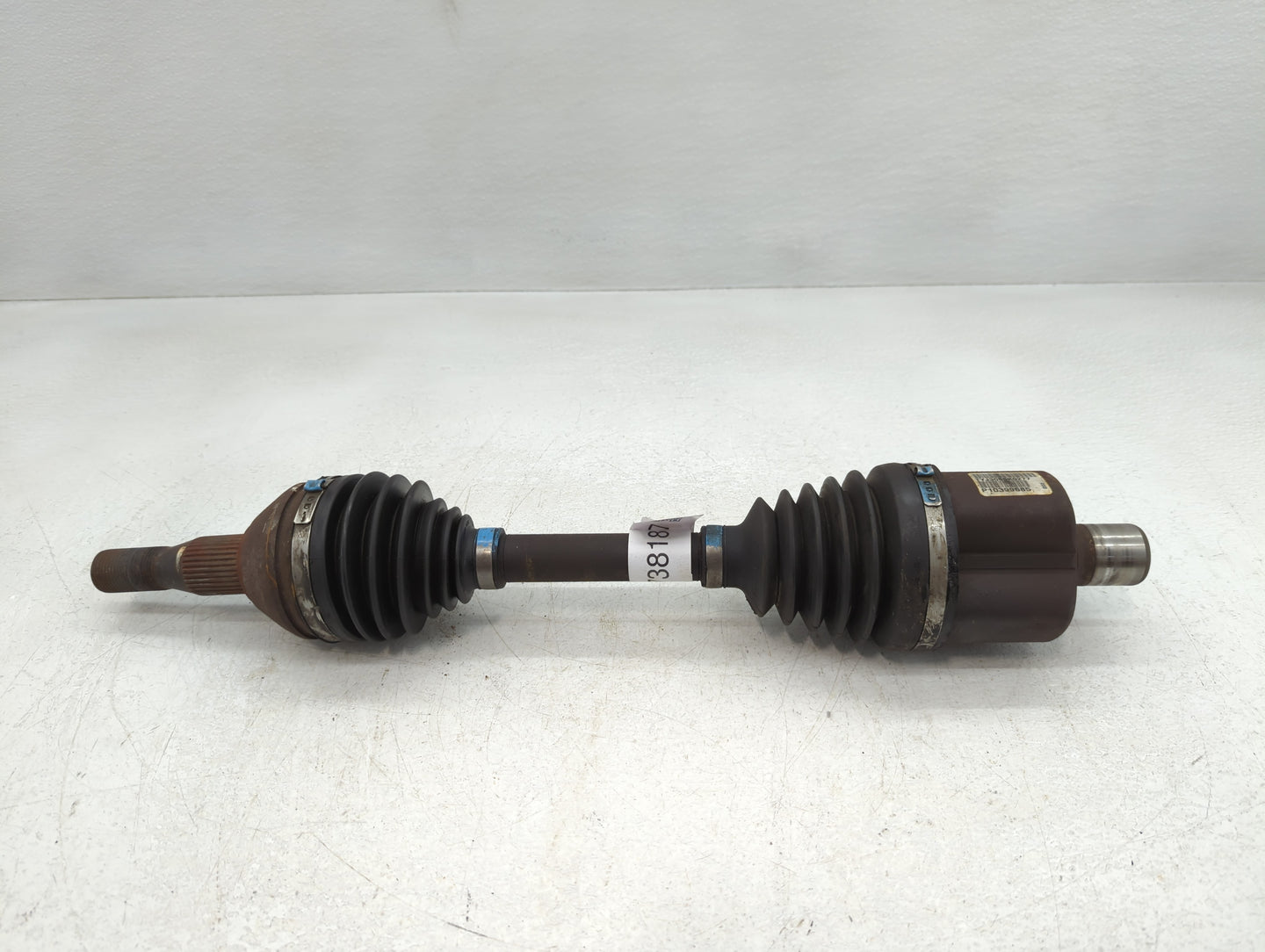 2000-2011 Chevrolet Impala Axle Shaft Front Driver Cv C/v - Oemusedautoparts1.com
