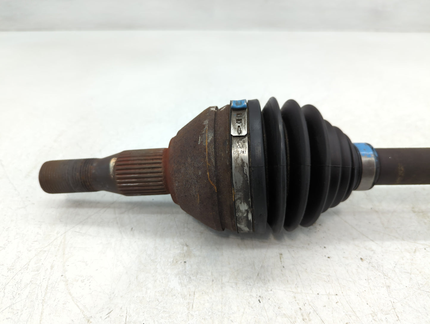 2000-2011 Chevrolet Impala Axle Shaft Front Driver Cv C/v - Oemusedautoparts1.com