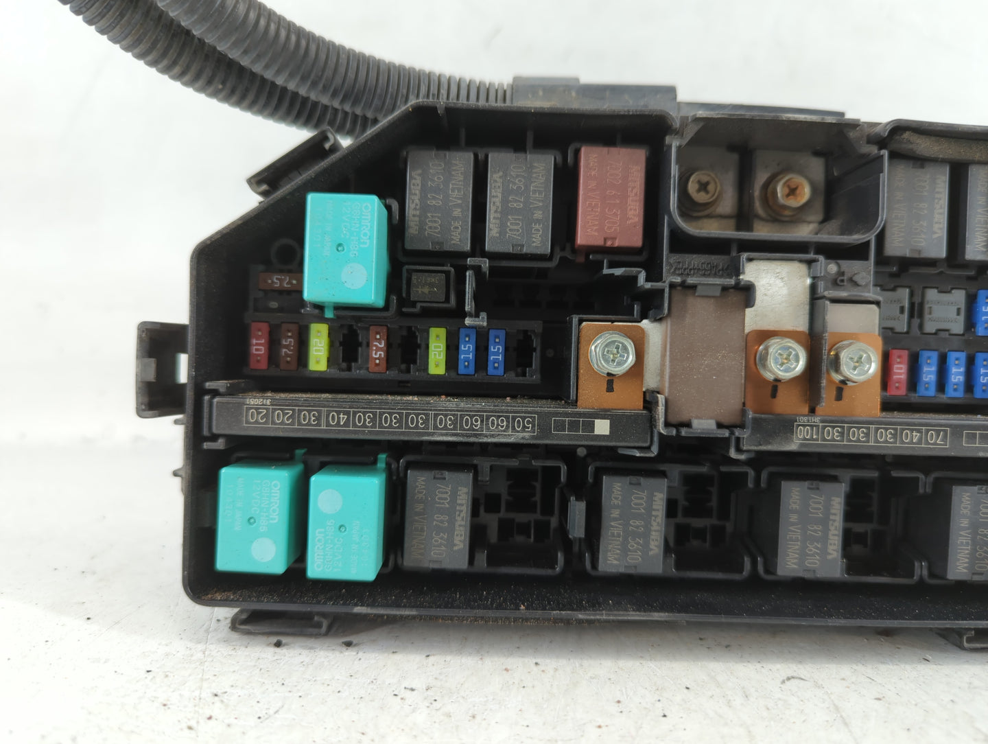 2012-2015 Honda Civic Fusebox Fuse Box Panel Relay Module P/N:072R20PC13 TR0 A012 A0 Fits Fits 2012 2013 2014 2015 OEM Used Auto Parts - Oemusedautoparts1.com