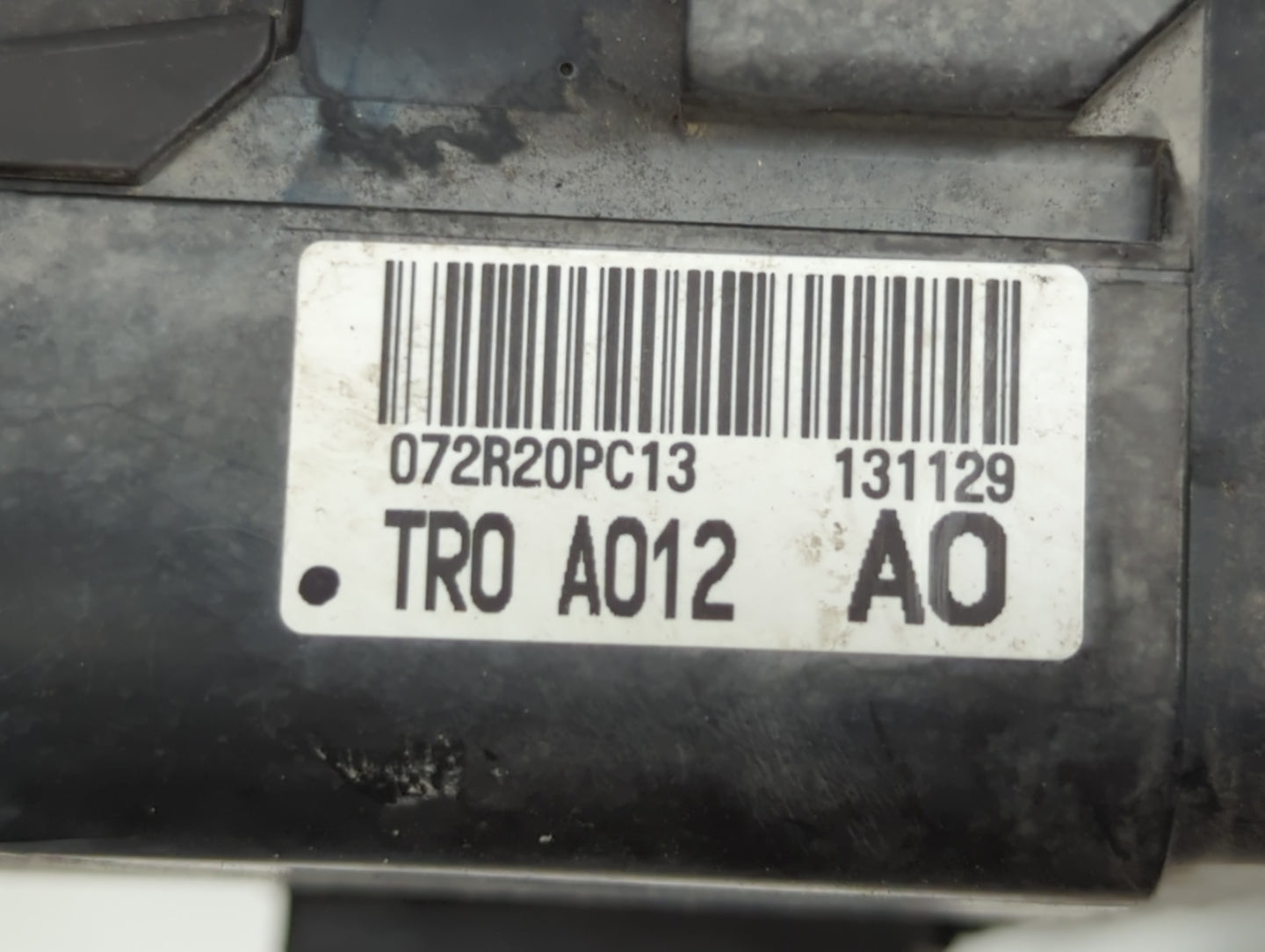 2012-2015 Honda Civic Fusebox Fuse Box Panel Relay Module P/N:072R20PC13 TR0 A012 A0 Fits Fits 2012 2013 2014 2015 OEM Used Auto Parts - Oemusedautoparts1.com