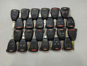 Lot of 25 Dodge Keyless Entry Remote Fob OHT692715AA | M3N5WY72XX MIXED