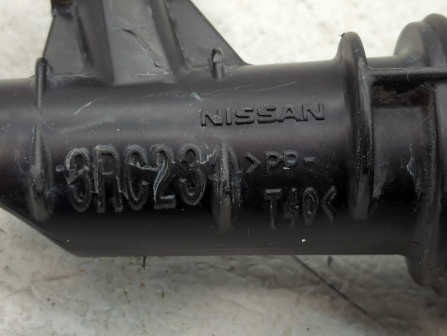 2014 Nissan Sentra Air Cleaner Intake Duct Hose Tube - Oemusedautoparts1.com