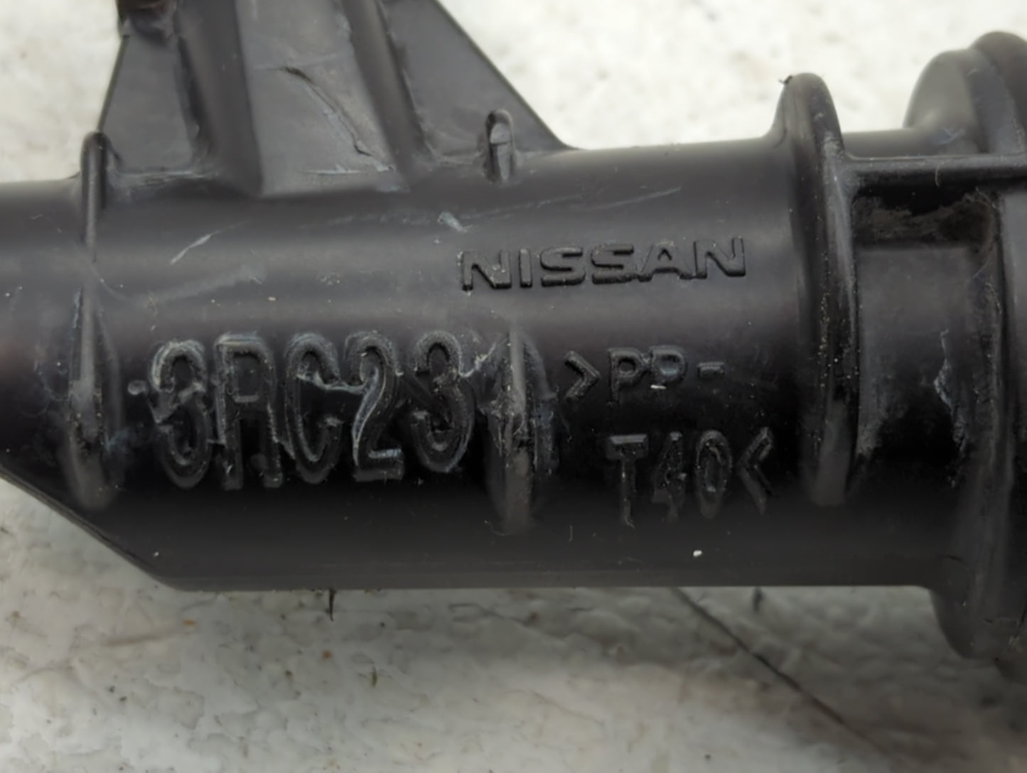 2014 Nissan Sentra Air Cleaner Intake Duct Hose Tube - Oemusedautoparts1.com