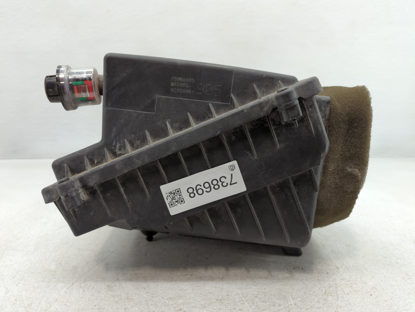 2007-2009 Cadillac Escalade Air Cleaner Intake-duct Hose Tube - Oemusedautoparts1.com
