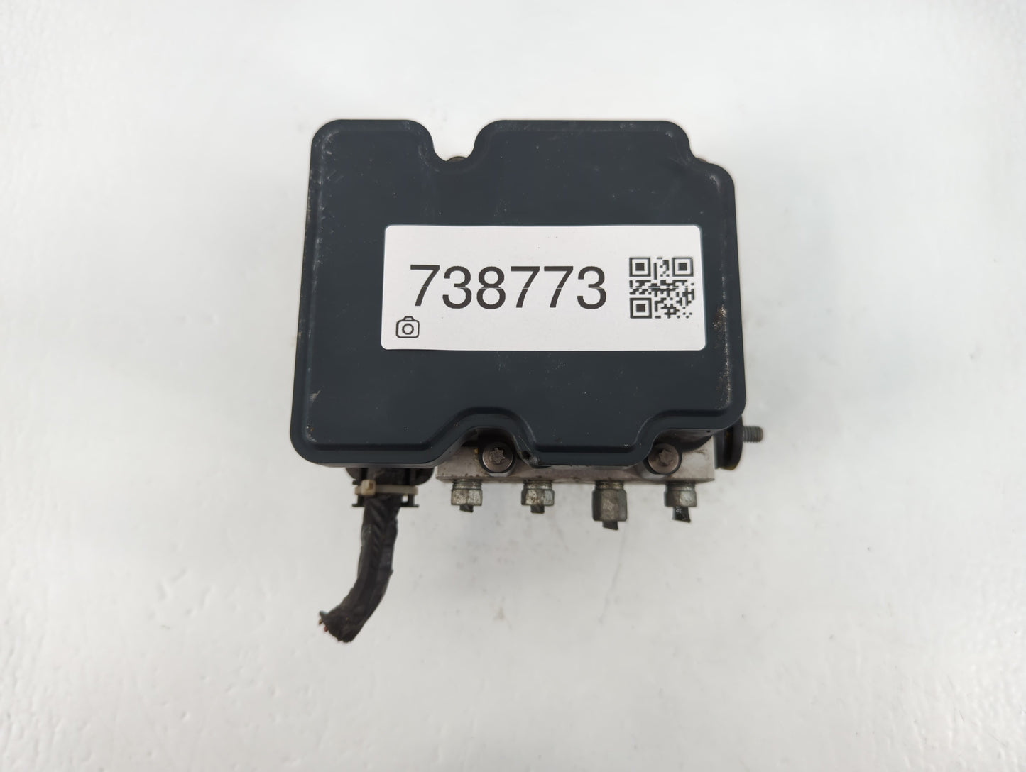 2016 Nissan Sentra Air Conditioning A/c Ac Compressor Oem - Oemusedautoparts1.com