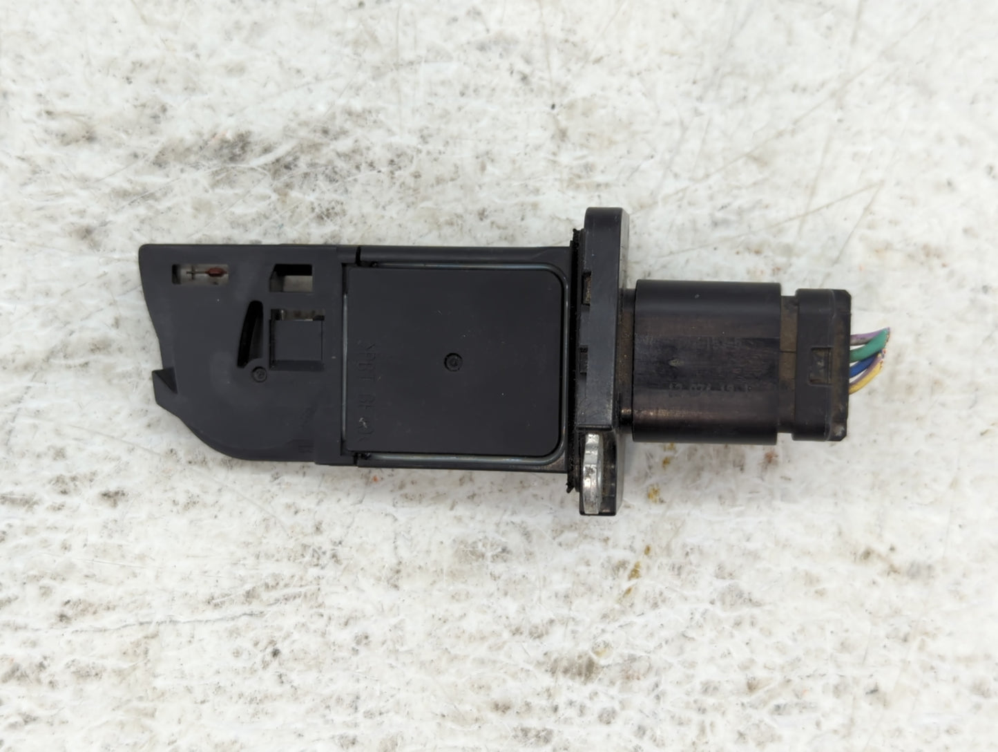 2013-2015 Ford Explorer Mass Air Flow Meter Maf - Oemusedautoparts1.com