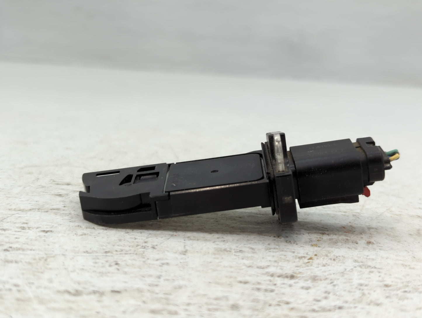 2013-2015 Ford Explorer Mass Air Flow Meter Maf - Oemusedautoparts1.com