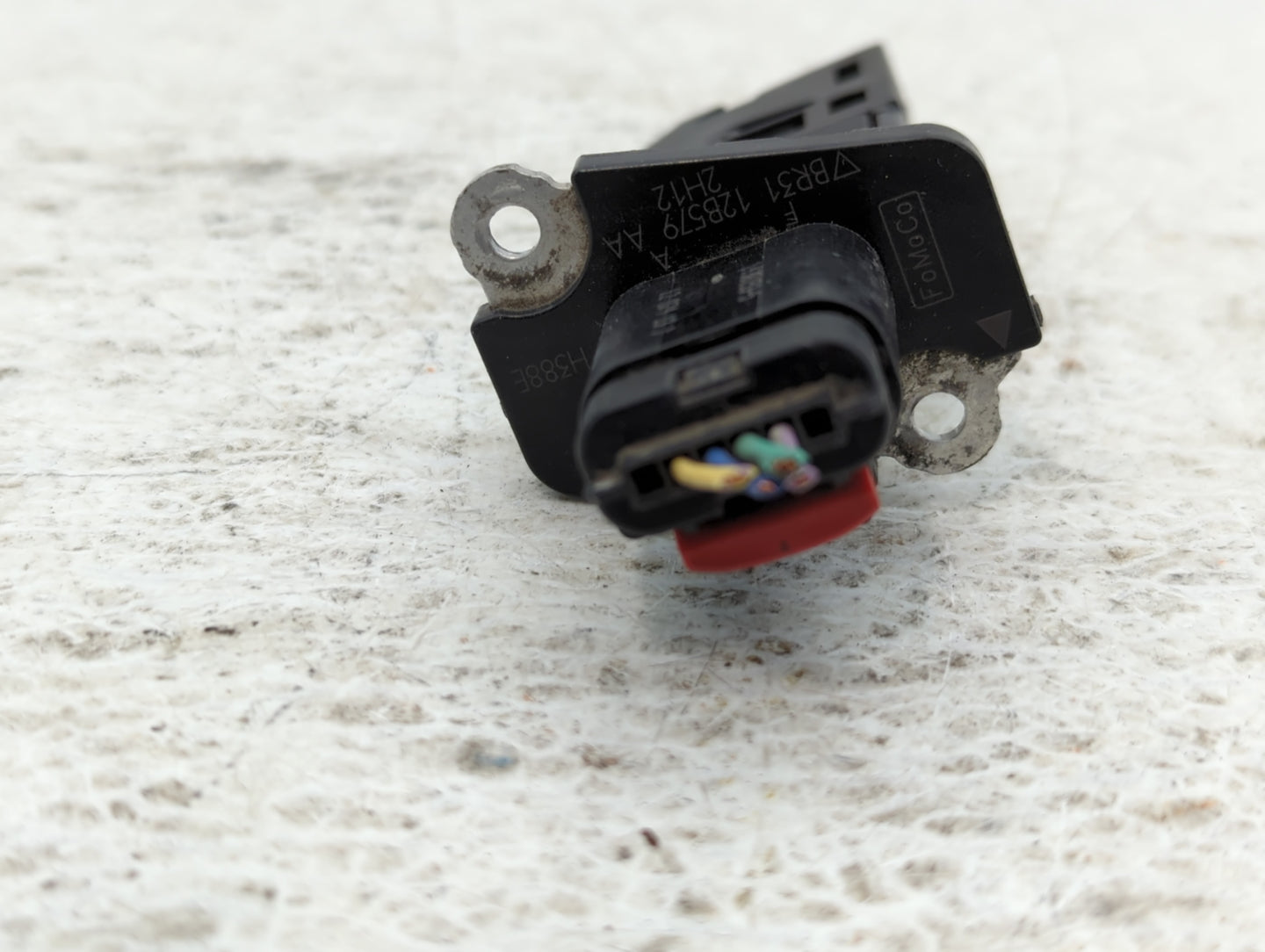 2013-2015 Ford Explorer Mass Air Flow Meter Maf - Oemusedautoparts1.com