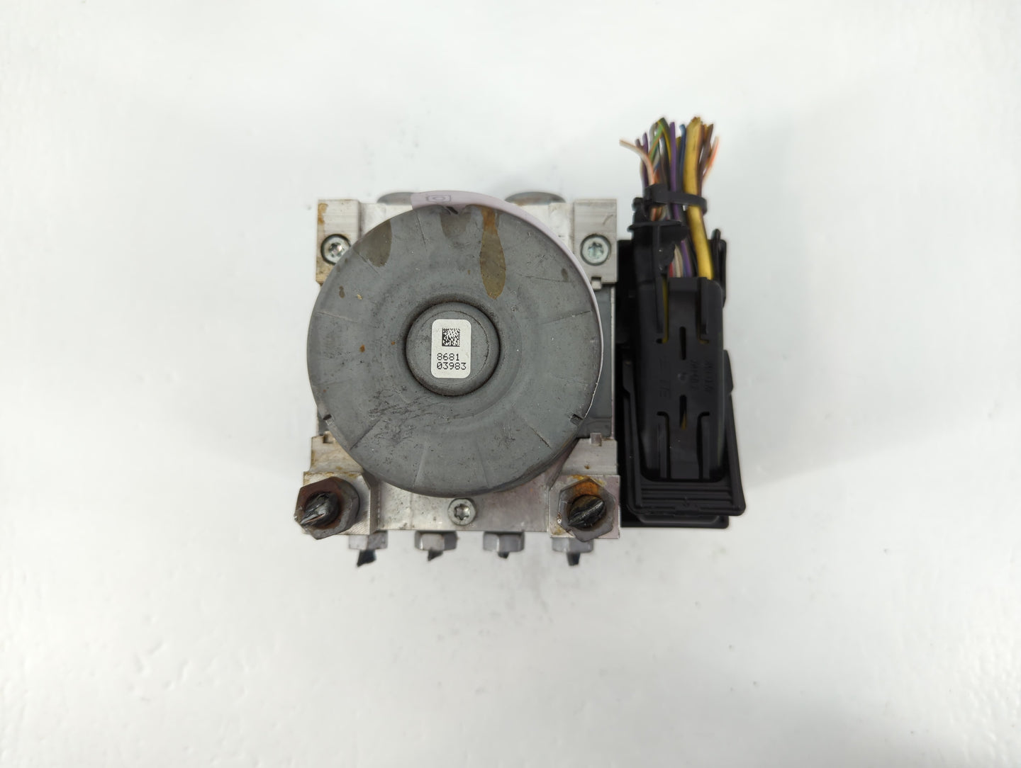 2015-2018 Ford Edge ABS Pump Control Module Replacement P/N:F2GC-2C405-AK Fits Fits 2015 2016 2017 2018 OEM Used Auto Parts - Oemusedautoparts1.com