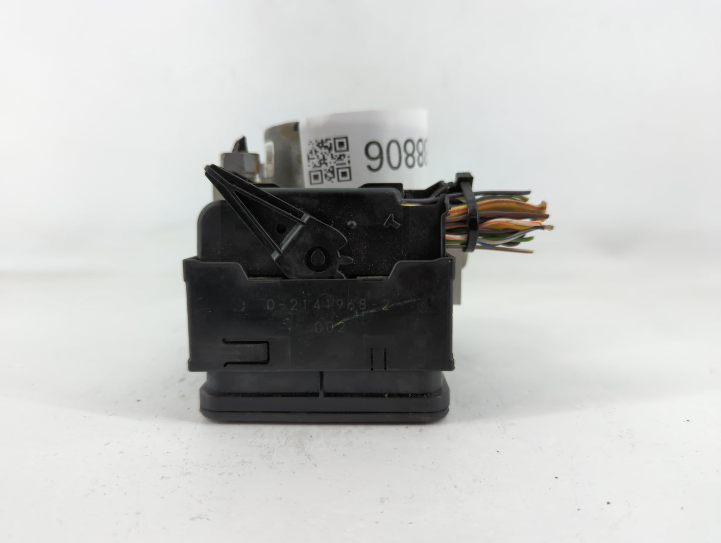 2015-2018 Ford Edge ABS Pump Control Module Replacement P/N:F2GC-2C405-AK Fits Fits 2015 2016 2017 2018 OEM Used Auto Parts - Oemusedautoparts1.com