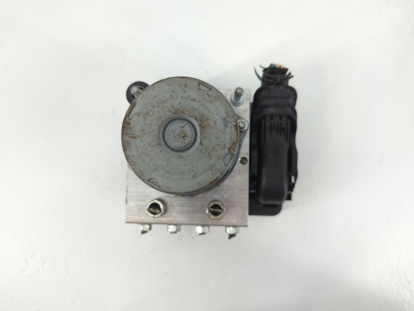2018-2020 Toyota Camry ABS Pump Control Module Replacement P/N:44540 06290 Fits Fits 2018 2019 2020 OEM Used Auto Parts - Oemusedautoparts1.com