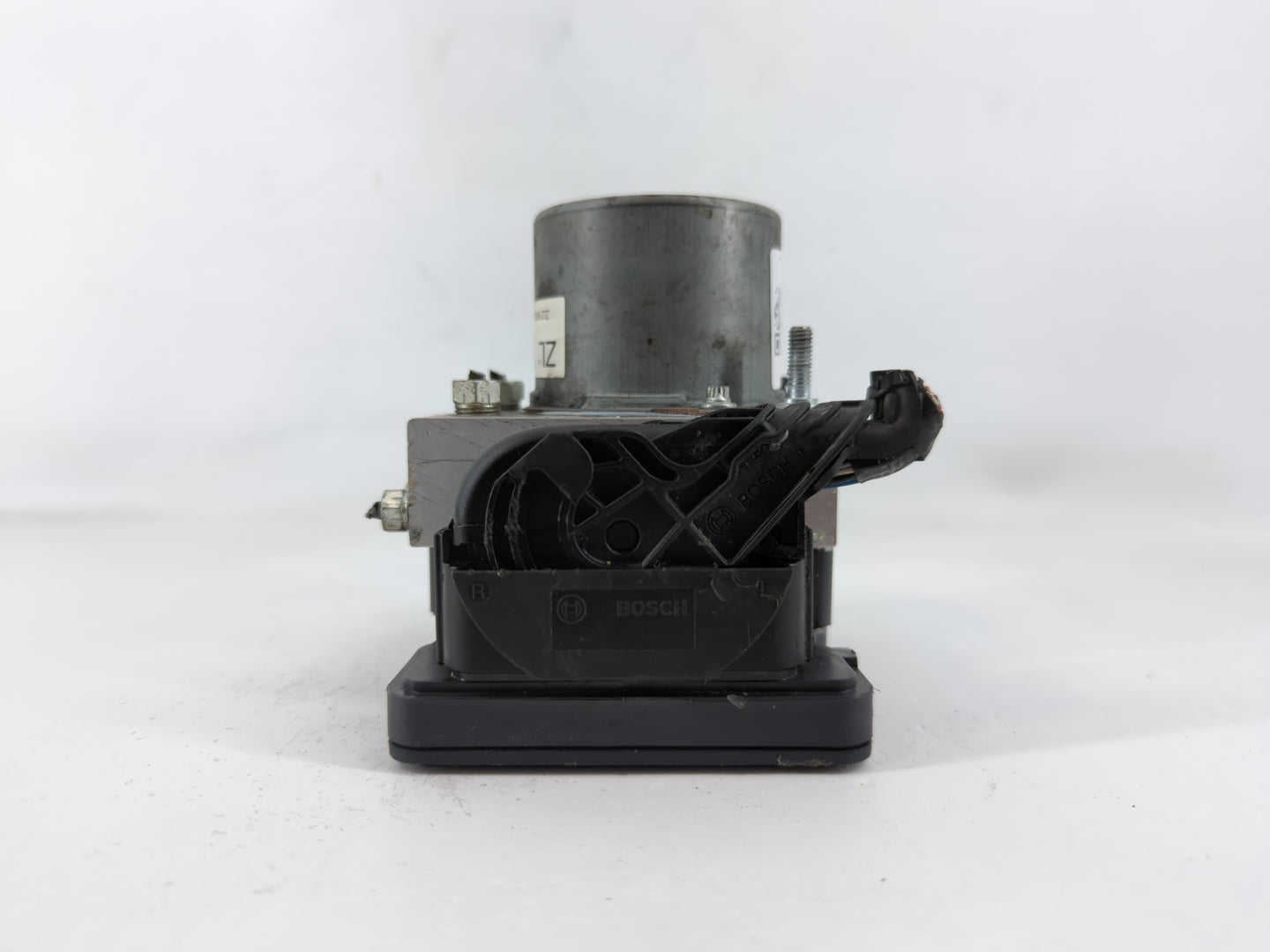 2018-2020 Toyota Camry ABS Pump Control Module Replacement P/N:44540 06290 Fits Fits 2018 2019 2020 OEM Used Auto Parts - Oemusedautoparts1.com
