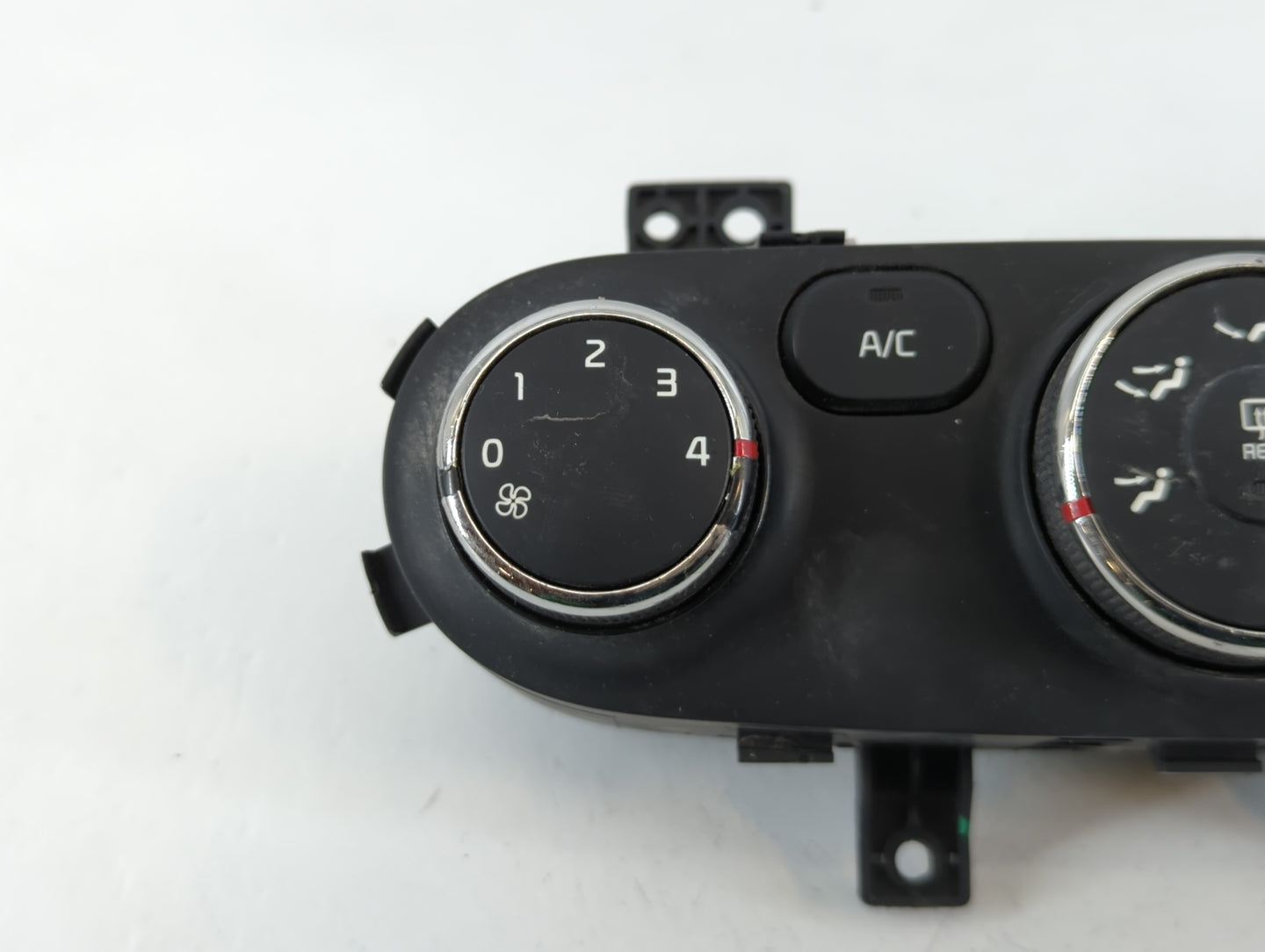 2014-2016 Kia Forte Climate Control Module Temperature AC/Heater Replacement P/N:97250-A7051WK Fits Fits 2014 2015 2016 OEM Used Auto Parts - Oemusedautoparts1.com