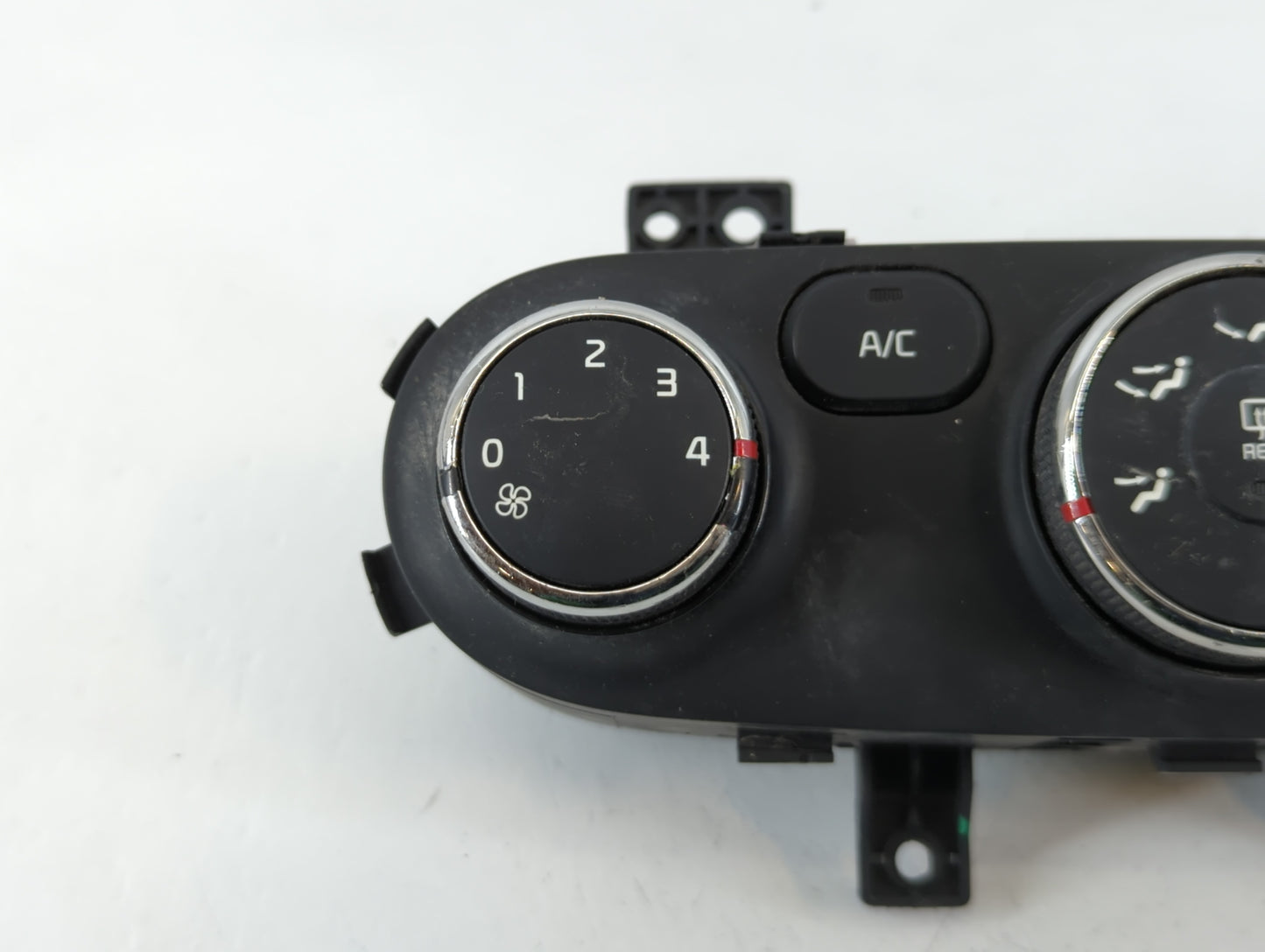 2014-2016 Kia Forte Climate Control Module Temperature AC/Heater Replacement P/N:97250-A7051WK Fits Fits 2014 2015 2016 OEM Used Auto Parts - Oemusedautoparts1.com