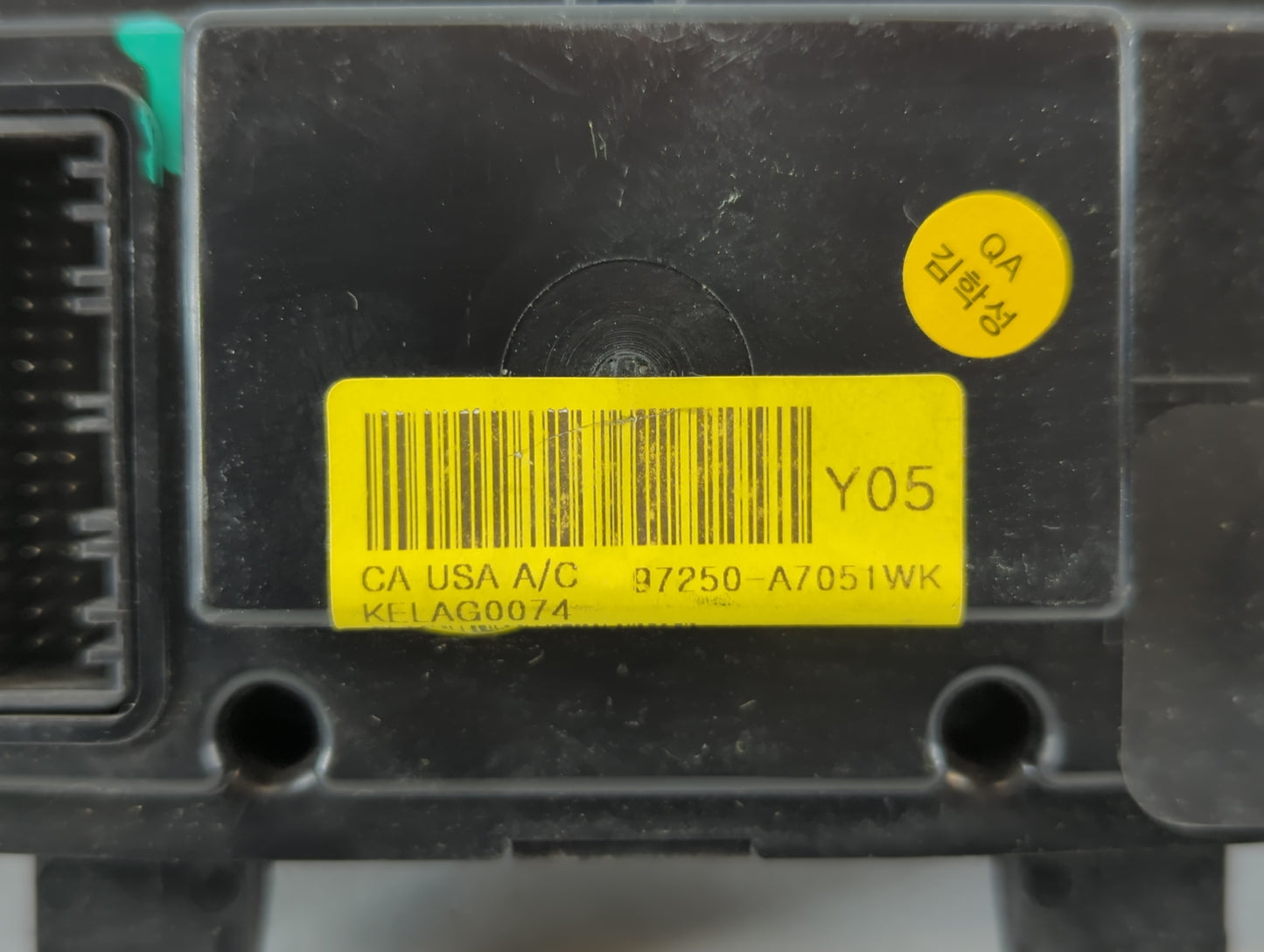 2014-2016 Kia Forte Climate Control Module Temperature AC/Heater Replacement P/N:97250-A7051WK Fits Fits 2014 2015 2016 OEM Used Auto Parts - Oemusedautoparts1.com