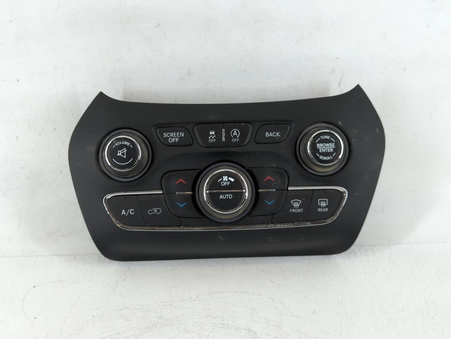 2018 Jeep Cherokee Climate Control Module Temperature AC/Heater Replacement P/N:68293527AC Fits OEM Used Auto Parts - Oemusedautoparts1.com