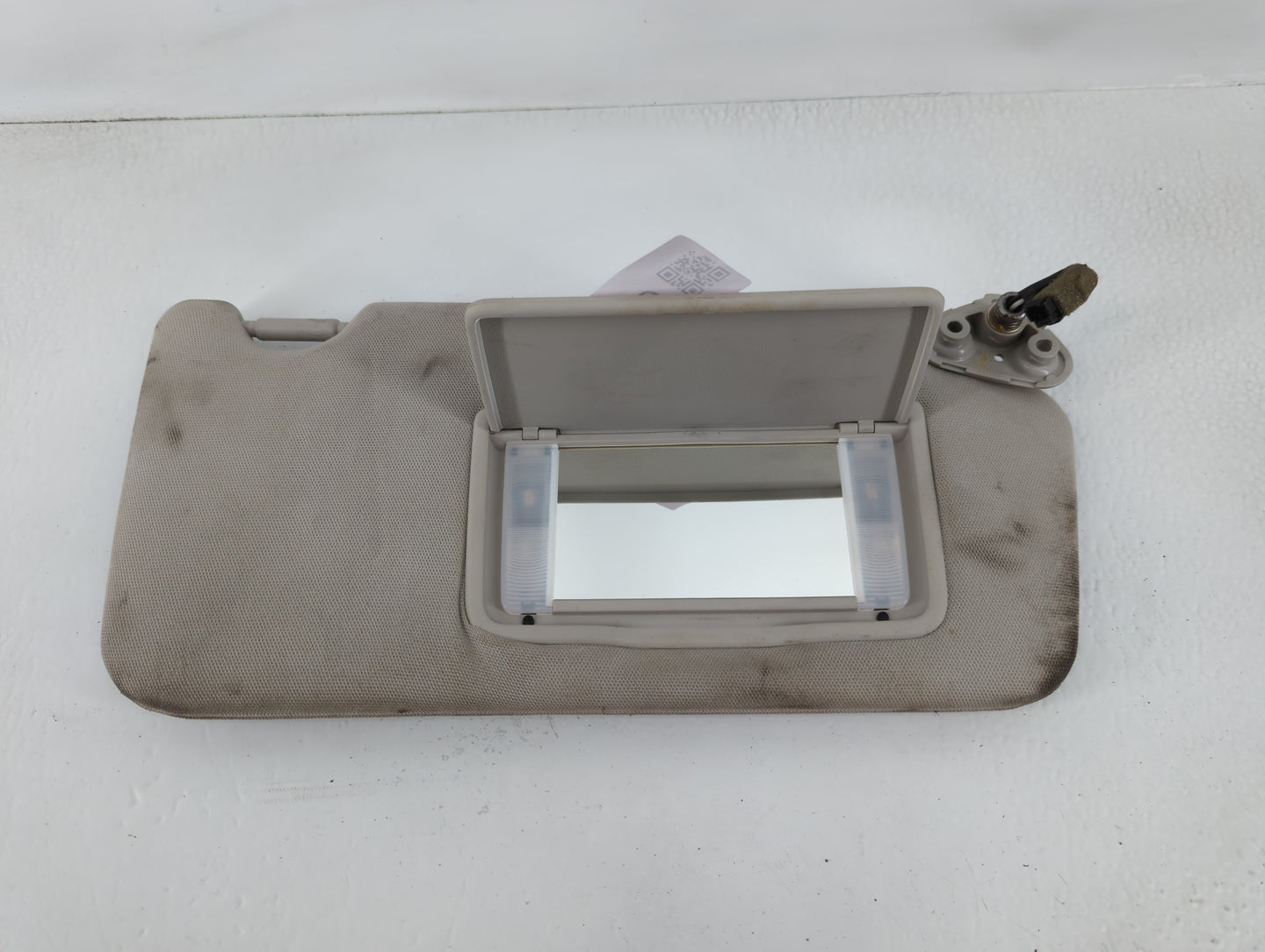 2010-2014 Subaru Legacy Sun Visor Shade Replacement Passenger Right Mirror Fits Fits 2010 2011 2012 2013 2014 OEM Used Auto Parts - Oemusedautoparts1.com
