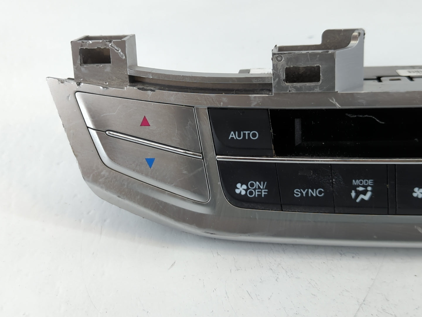 2013-2015 Honda Accord Climate Control Module Temperature AC/Heater Replacement P/N:27313200905 NH869L Fits Fits 2013 2014 2015 OEM Used Auto Parts - Oemusedautoparts1.com