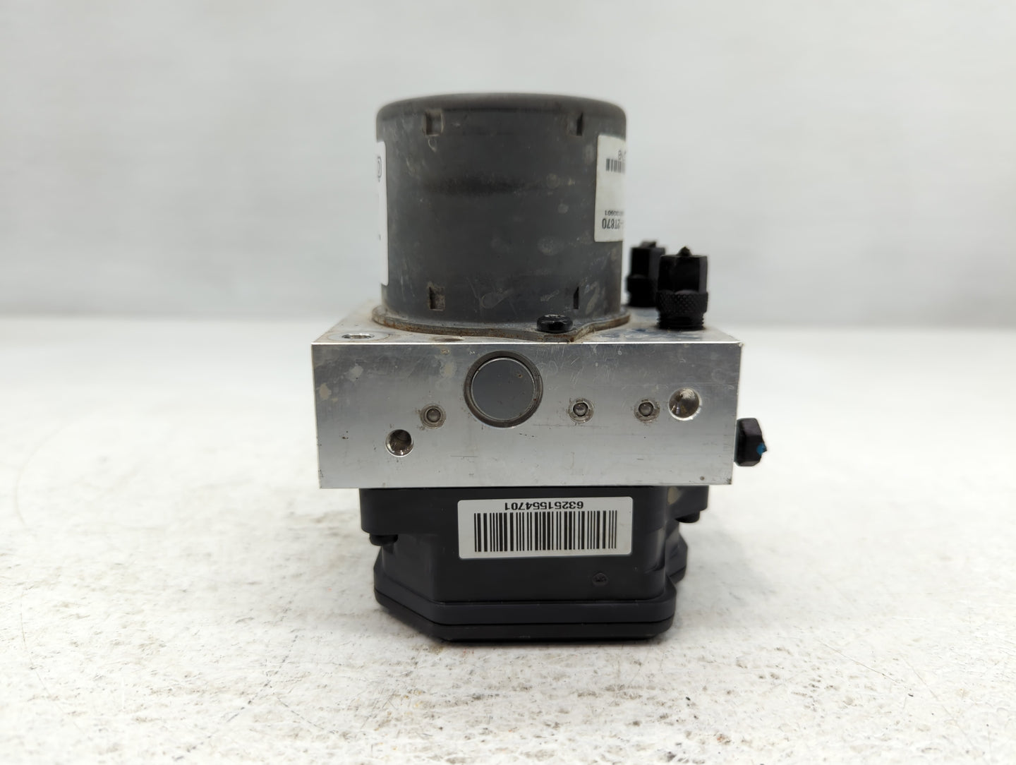 2014-2015 Kia Optima ABS Pump Control Module Replacement P/N:58920-2T870 Fits Fits 2014 2015 OEM Used Auto Parts - Oemusedautoparts1.com