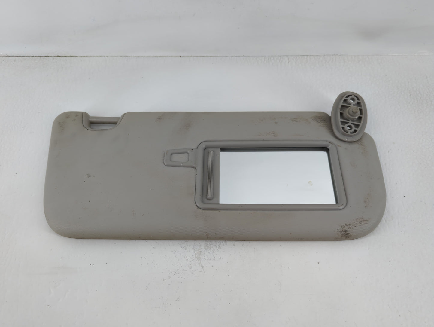 2014-2019 Kia Soul Sun Visor Shade Replacement Driver Left Mirror Fits Fits 2014 2015 2016 2017 2018 2019 OEM Used Auto Parts - Oemusedautoparts1.com