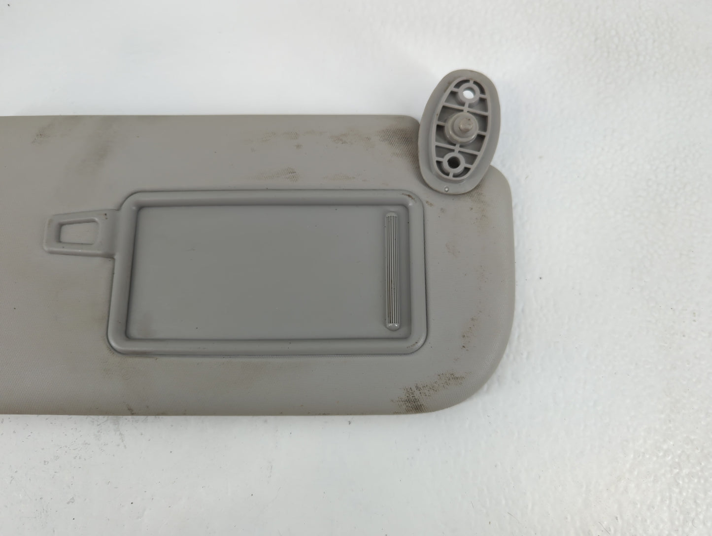 2014-2019 Kia Soul Sun Visor Shade Replacement Driver Left Mirror Fits Fits 2014 2015 2016 2017 2018 2019 OEM Used Auto Parts - Oemusedautoparts1.com