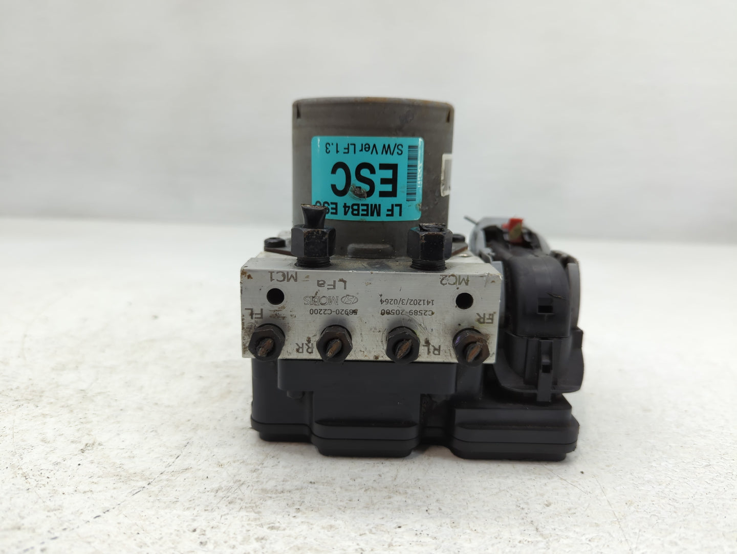 2015 Hyundai Sonata ABS Pump Control Module Replacement P/N:EU1EB21070 C2589-30500, 4E44760867 Fits OEM Used Auto Parts - Oemusedautoparts1.com