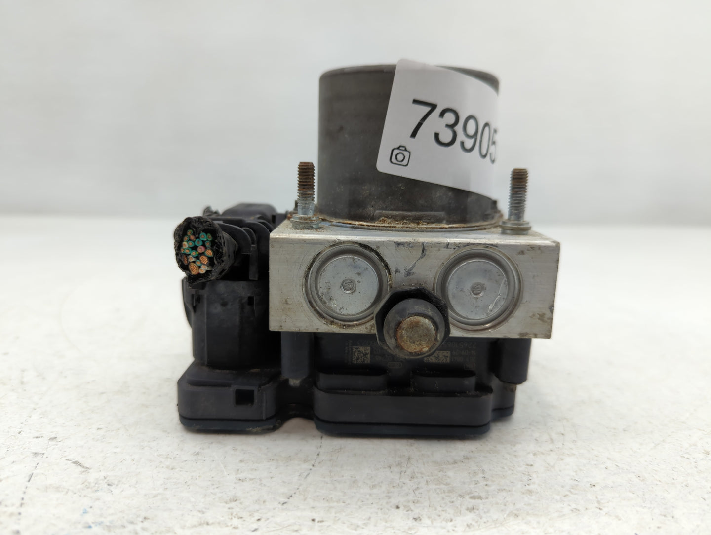 2015 Dodge Caravan ABS Pump Control Module Replacement P/N:TYA276422748 P68183803AC Fits Fits 2016 2017 2018 2019 2020 OEM Used Auto Parts - Oemusedautoparts1.com