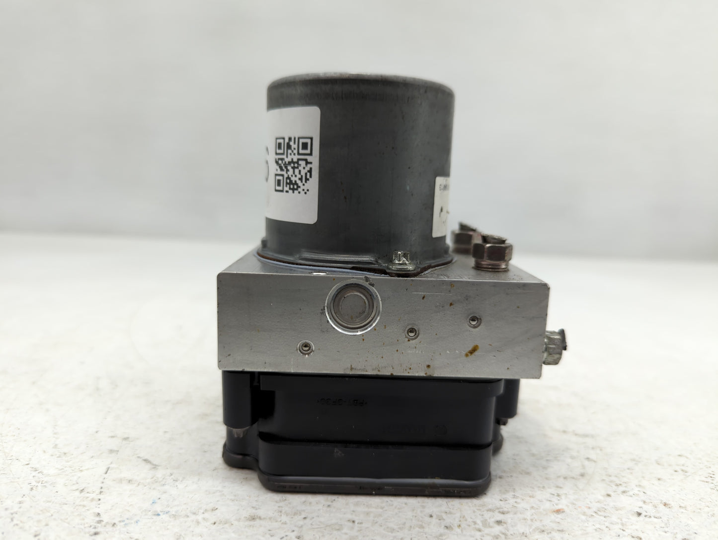 2020-2022 Subaru Legacy ABS Pump Control Module Replacement P/N:27536AN00A Fits Fits 2020 2021 2022 OEM Used Auto Parts - Oemusedautoparts1.com