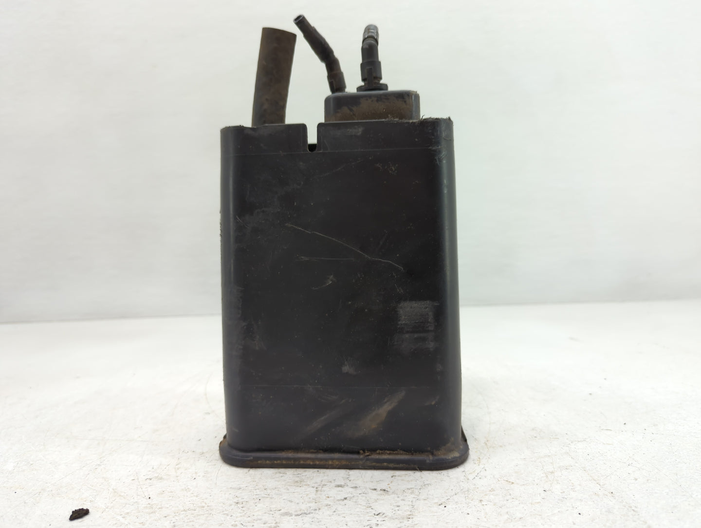 2000 Gmc S10 Blazer Fuel Vapor Charcoal Canister - Oemusedautoparts1.com