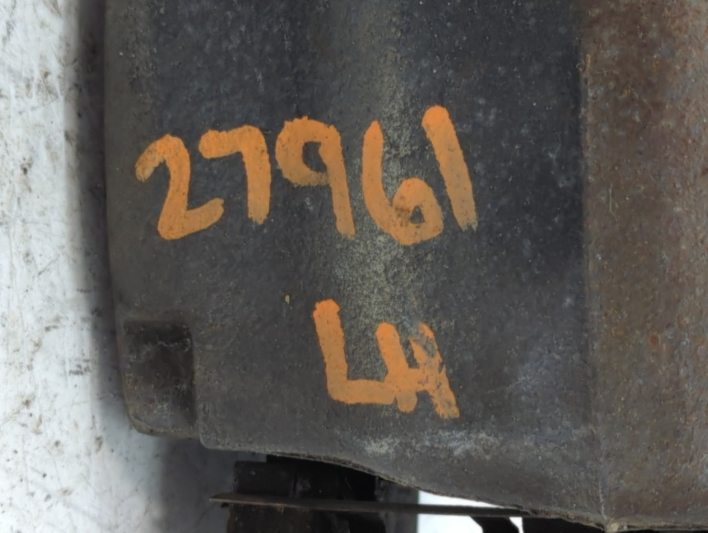 2007-2017 Gmc Acadia Front Driver Left Brake Caliper - Oemusedautoparts1.com