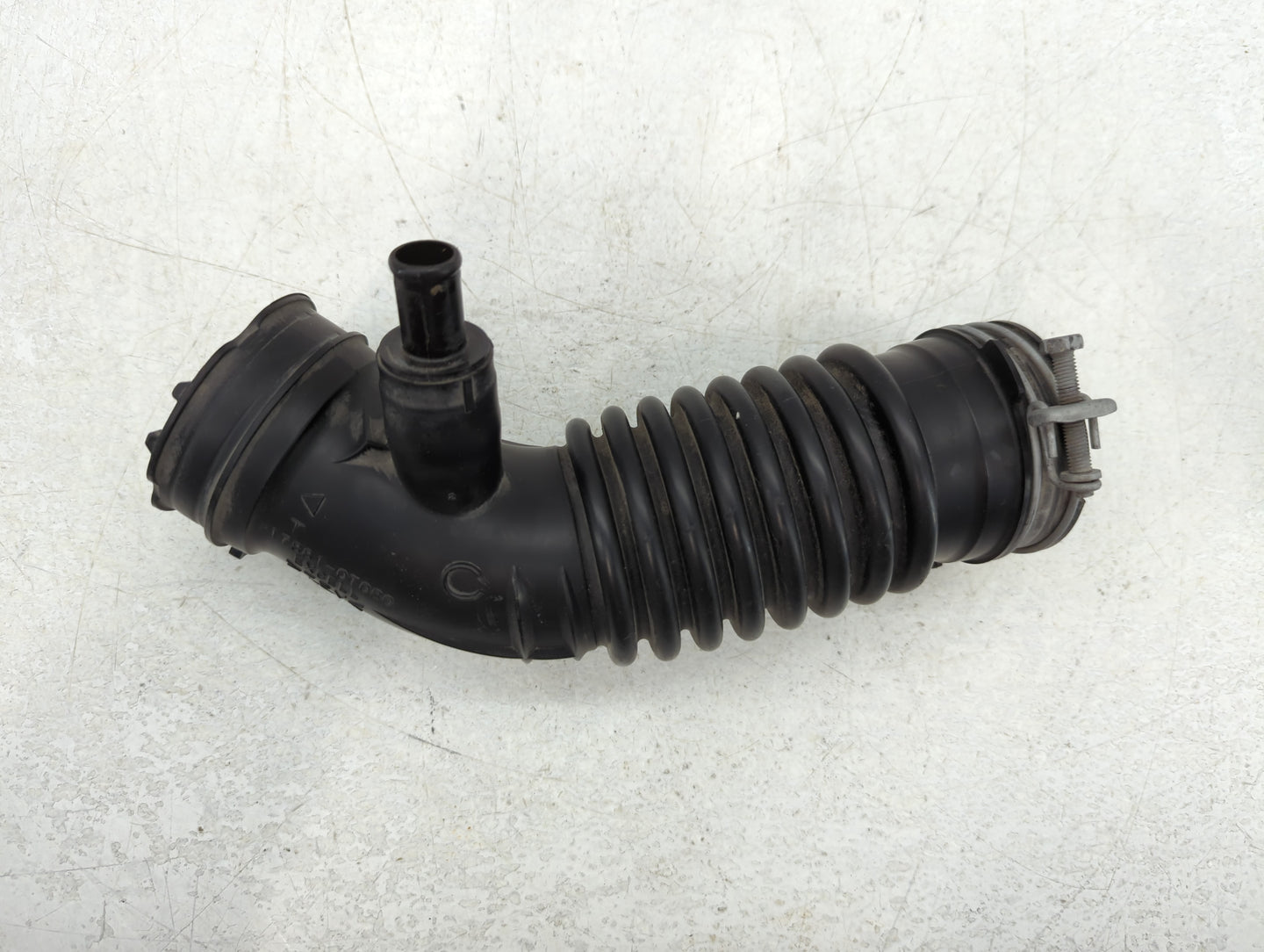 2018 Toyota Corolla Air Cleaner Intake Duct Hose Tube - Oemusedautoparts1.com