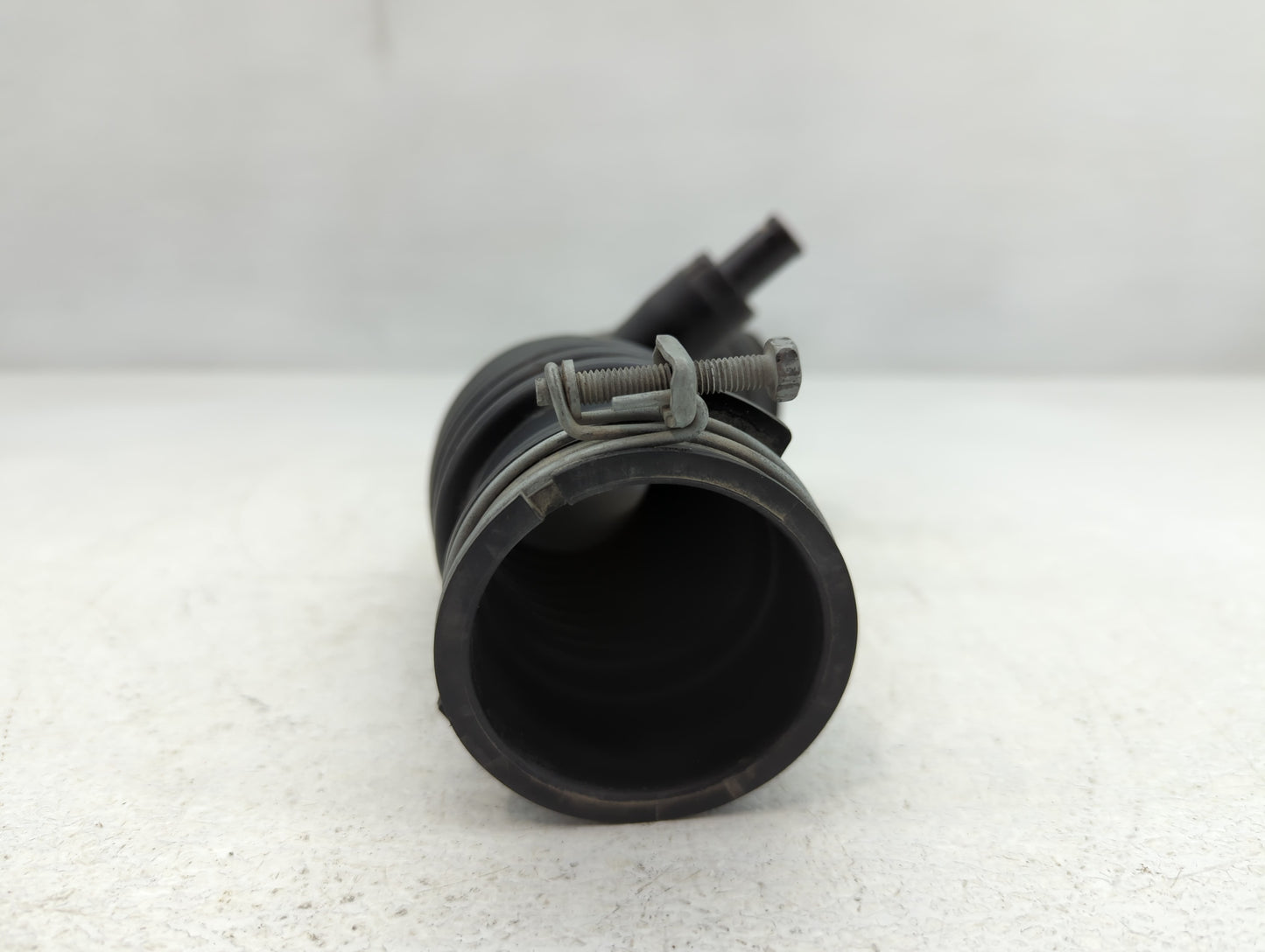 2018 Toyota Corolla Air Cleaner Intake Duct Hose Tube - Oemusedautoparts1.com