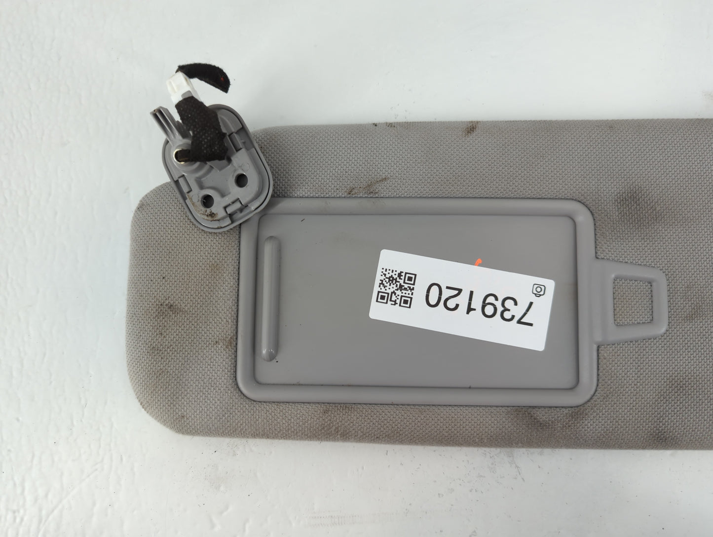 2015-2019 Hyundai Sonata Sun Visor Shade Replacement Passenger Right Mirror Fits Fits 2015 2016 2017 2018 2019 OEM Used Auto Parts - Oemusedautoparts1.com