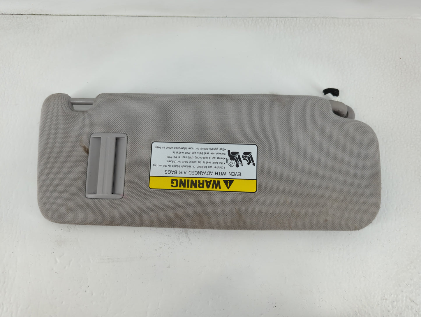 2015-2019 Hyundai Sonata Sun Visor Shade Replacement Passenger Right Mirror Fits Fits 2015 2016 2017 2018 2019 OEM Used Auto Parts - Oemusedautoparts1.com