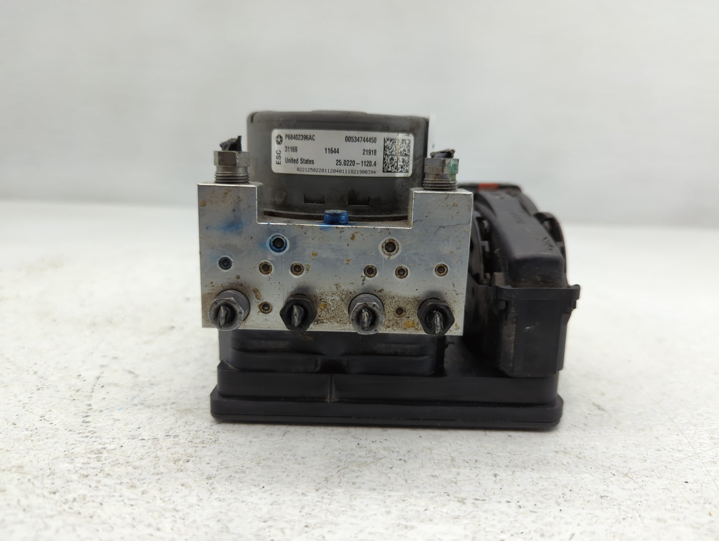 2019 Jeep Compass ABS Pump Control Module Replacement P/N:P68402396AC Fits OEM Used Auto Parts - Oemusedautoparts1.com