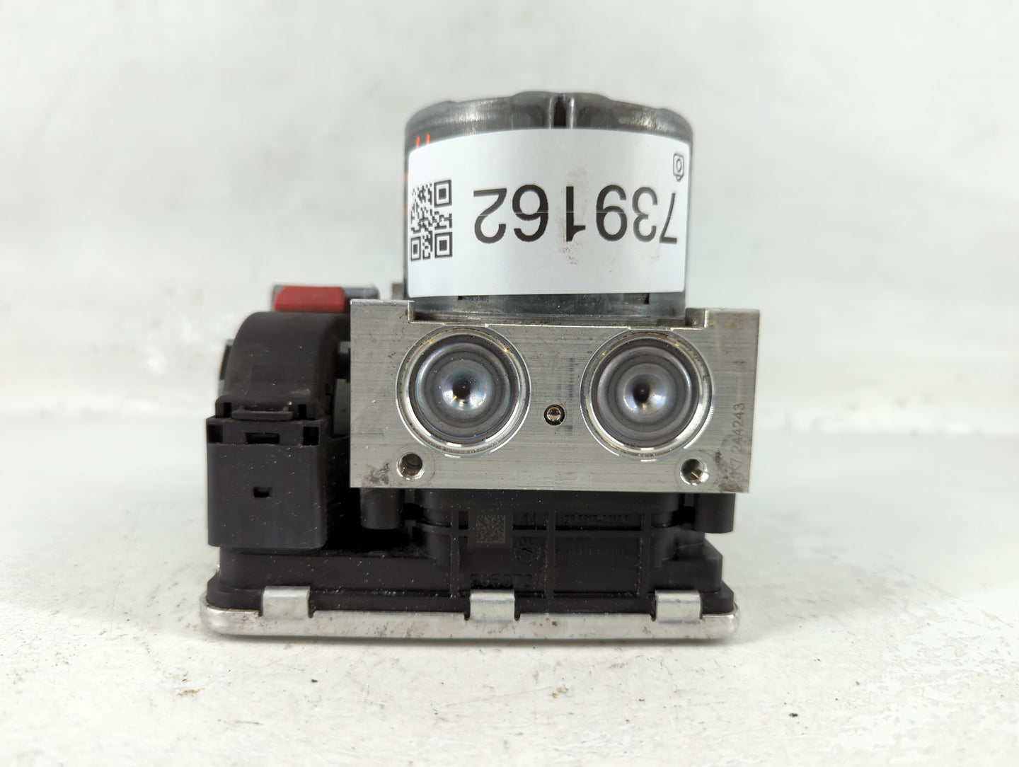 2018 Volkswagen Atlas ABS Pump Control Module Replacement P/N:5Q0 614 517 CE Fits OEM Used Auto Parts - Oemusedautoparts1.com