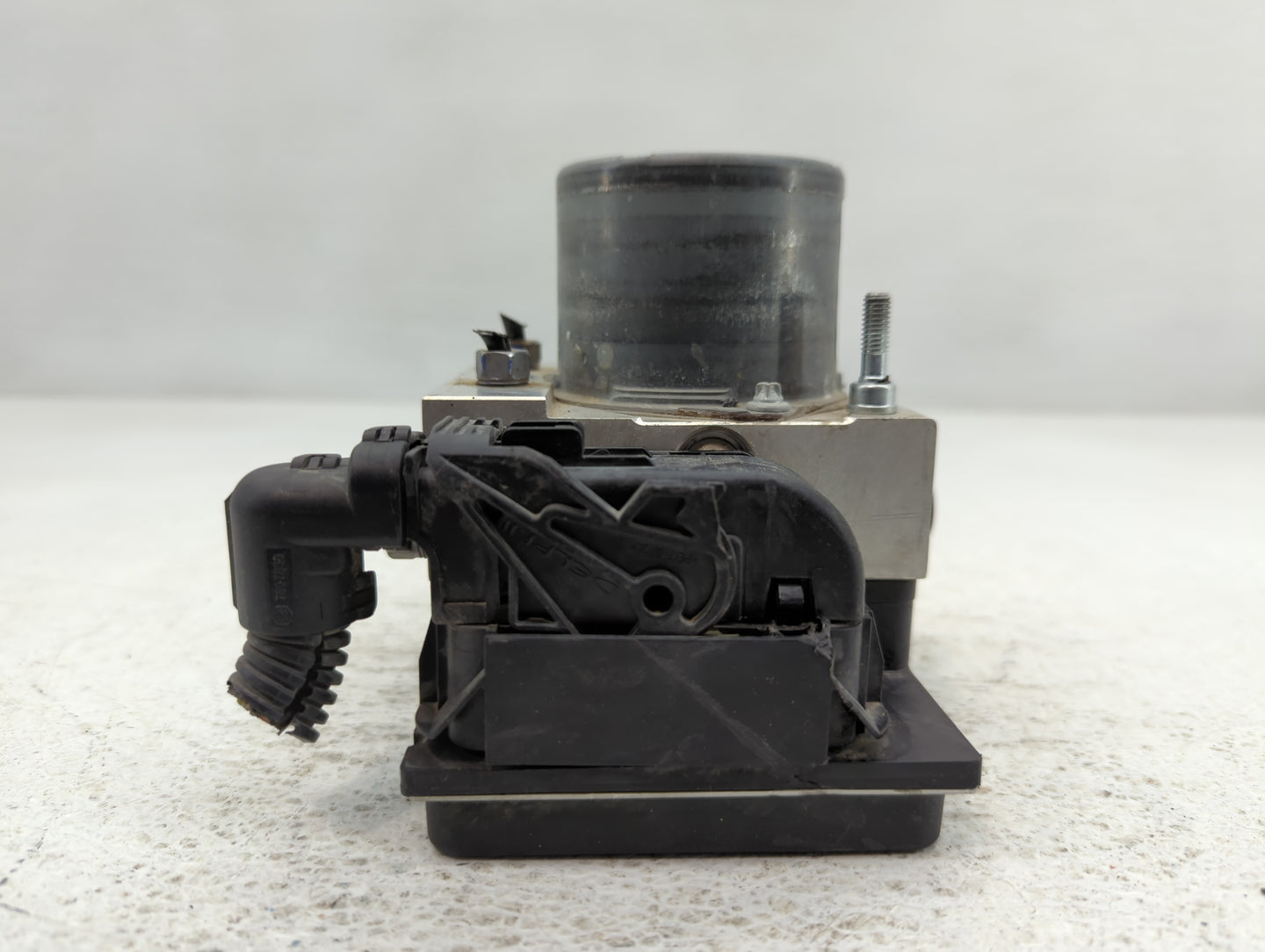 2012-2017 Fiat 500 ABS Pump Control Module Replacement P/N:68073251AG 0 265 252 216 AA Fits Fits 2012 2013 2014 2015 2016 2017 OEM Used Auto Parts - Oemusedautoparts1.com