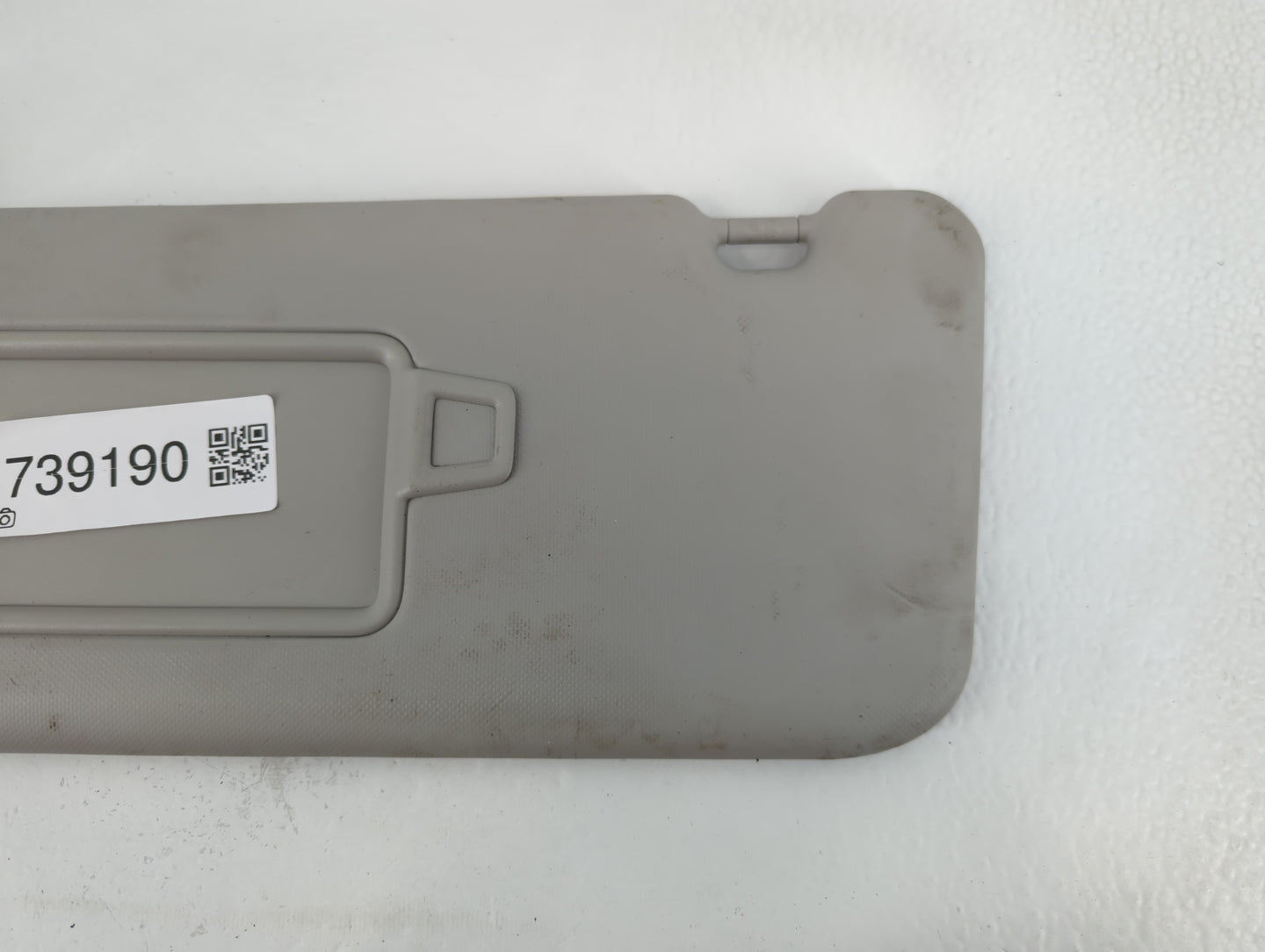 2021-2022 Kia Seltos Sun Visor Shade Replacement Driver Left Mirror Fits Fits 2021 2022 OEM Used Auto Parts - Oemusedautoparts1.com