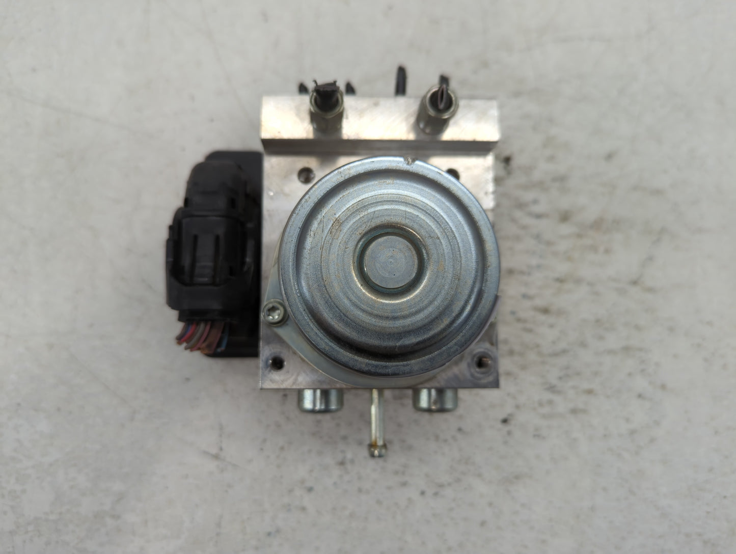 2012-2015 Nissan Rogue ABS Pump Control Module Replacement P/N:47660 JM04A 23091161 Fits Fits 2012 2013 2014 2015 OEM Used Auto Parts - Oemusedautoparts1.com