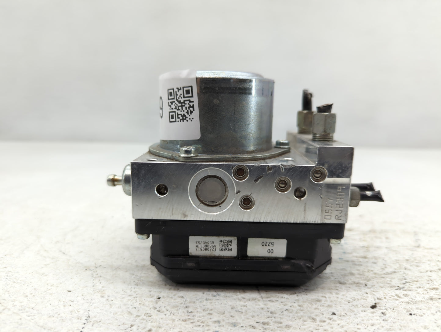 2012-2015 Nissan Rogue ABS Pump Control Module Replacement P/N:47660 JM04A 23091161 Fits Fits 2012 2013 2014 2015 OEM Used Auto Parts - Oemusedautoparts1.com