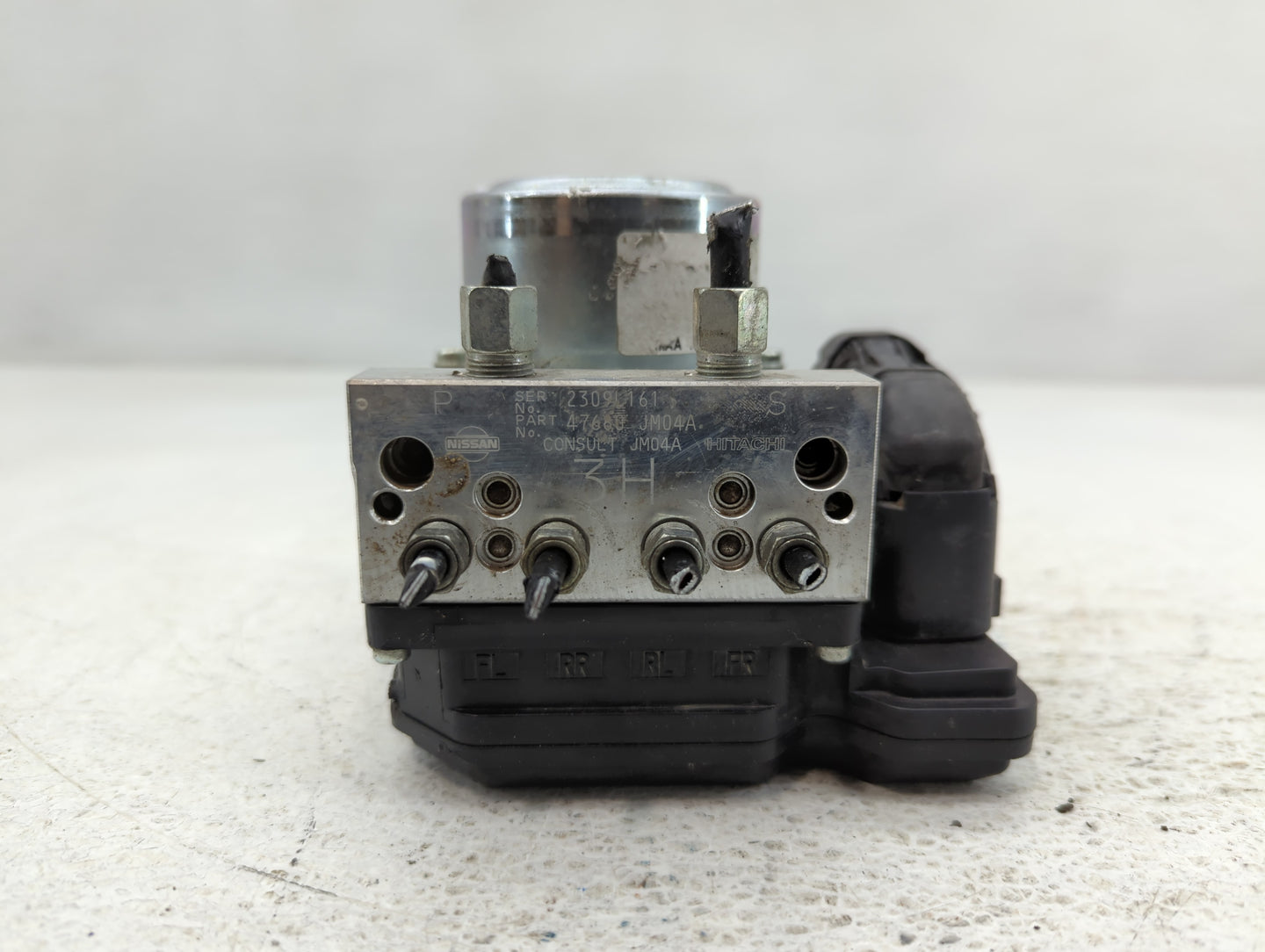 2012-2015 Nissan Rogue ABS Pump Control Module Replacement P/N:47660 JM04A 23091161 Fits Fits 2012 2013 2014 2015 OEM Used Auto Parts - Oemusedautoparts1.com